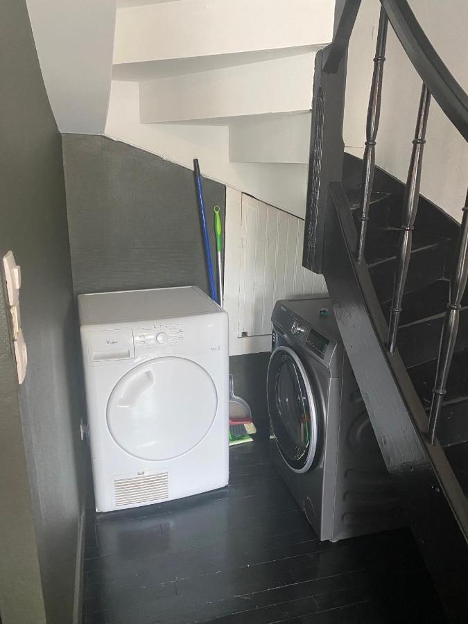 Ravissant Duplex Meuble Tout Confort Hyper Centre St Cere 4 Pers Lit Bb Wifi Gratuit Saint-Céré المظهر الخارجي الصورة